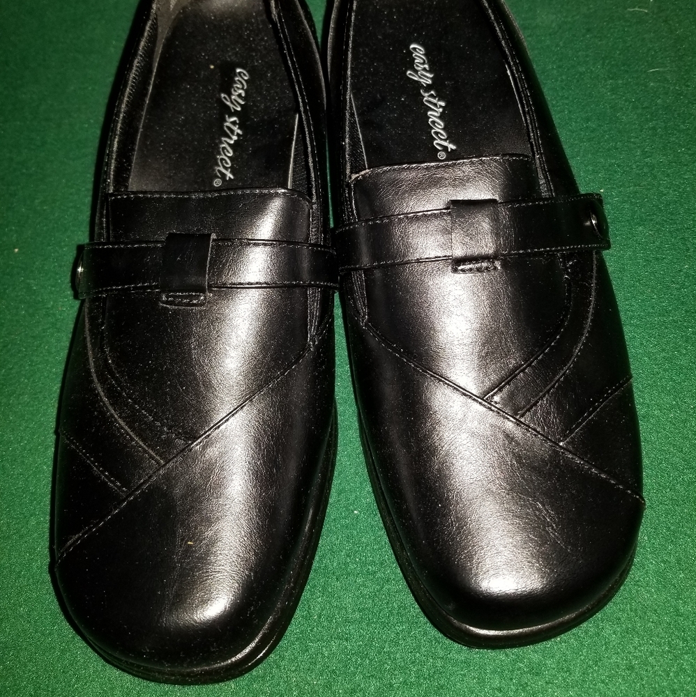 Easy Street shoes